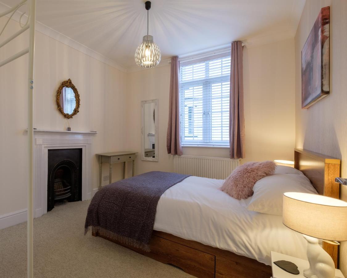 Luxury Living, Stylish Modern Apartment In The Heart Of Ryde Ryde  Exterior foto